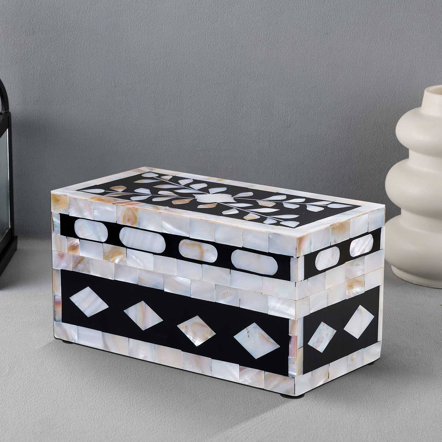 Alhambra Negra decorative storage box Mother of pearl & Resin in 4 Sizes