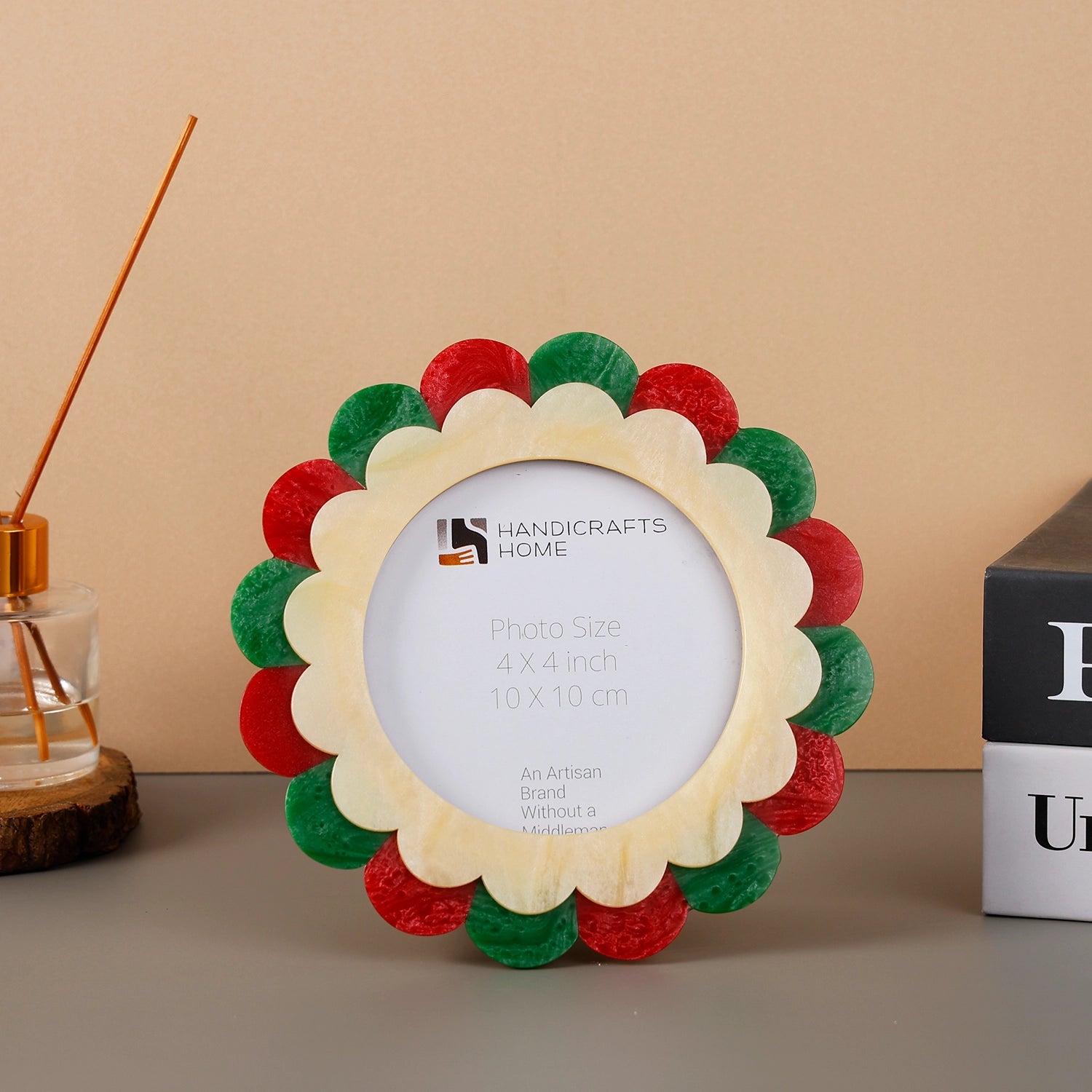 Baby Round Scalloped Resin Inlay Picture Frame, Red - Green, 4" x 4"