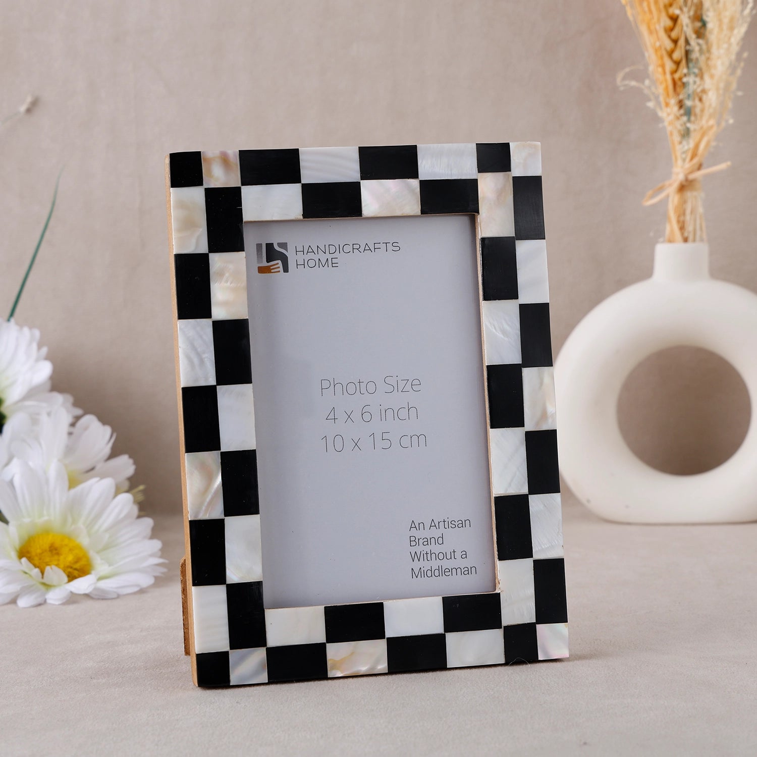 Picture Frame Checkerboard Collection Resin Inlay White & Black – 4x6 & 5x7"