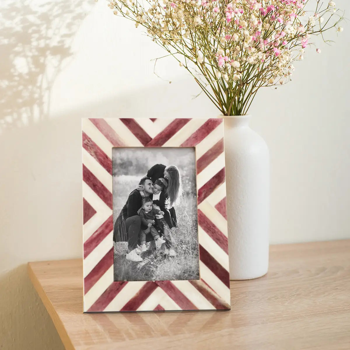 Picture Frame Stylish Chevron Pattern Bone Inlay Purple – 4x4 , 4x6