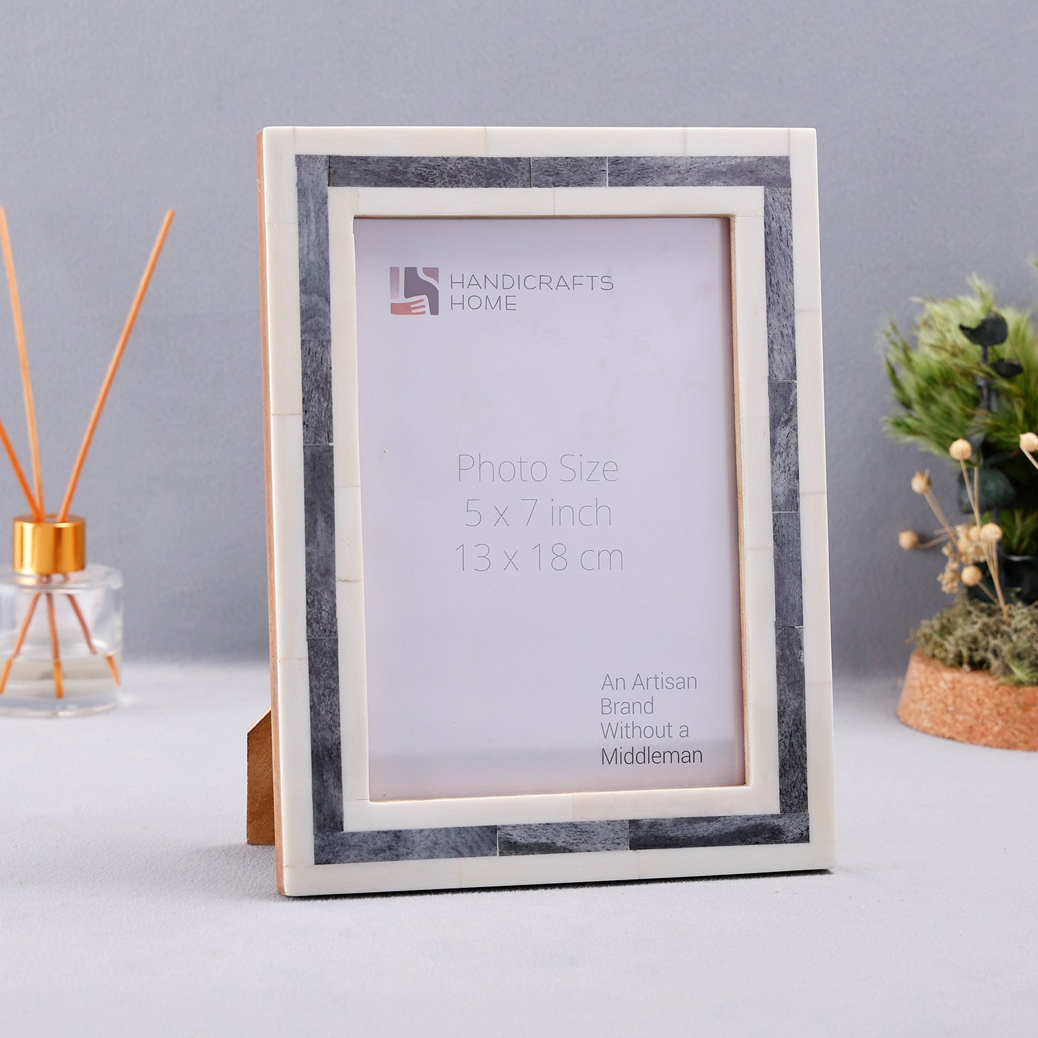 Picture Frame Kayala Luma Collection Bone Inlay White & Grey – 4x6 & 5x7"